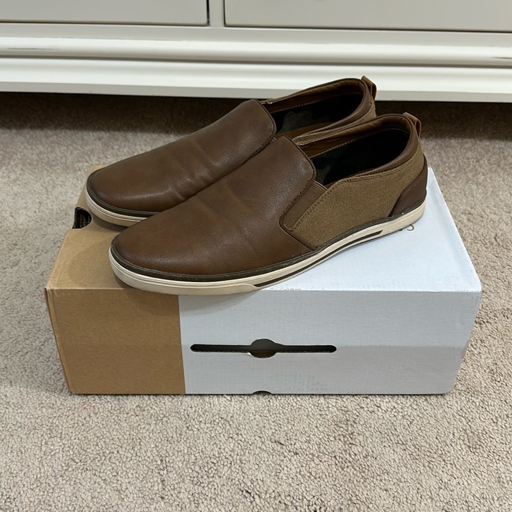 Call it spring “therold -28” slip ons